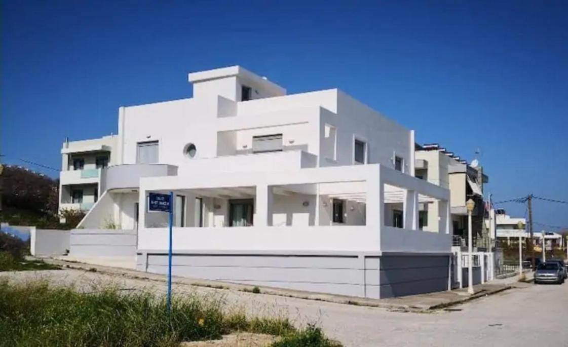 Blue - Comfy Center Rodos Apartment Asgourou Exterior photo